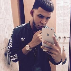 Meet your Posher, Kevin